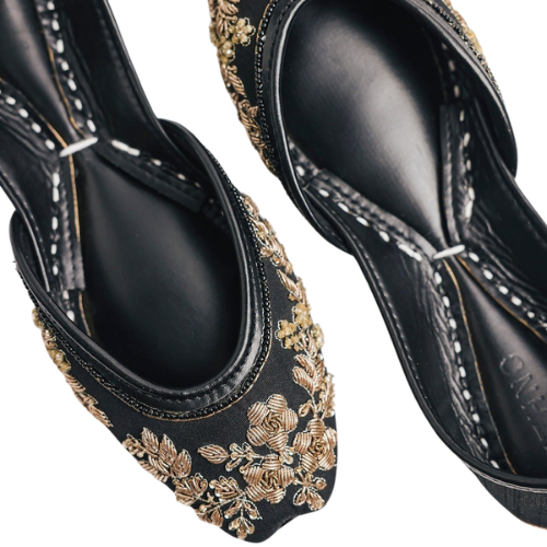 Black Floral Embroidered Khussa for Women